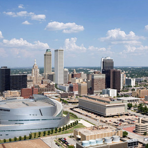 Tulsa skyline picture By No machine-readable author provided. Photomakers assumed (based on copyright claims). - No machine-readable source provided. Own work assumed (based on copyright claims)., CC BY-SA 3.0, https://commons.wikimedia.org/w/index.php?cu